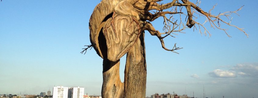 Trees-Tree-Nature-Maker-Naturemaker-Art-Artificial-Fake-Custom-design-Cardiovascular-sculpture-cedimat-heart-replica-healthcare